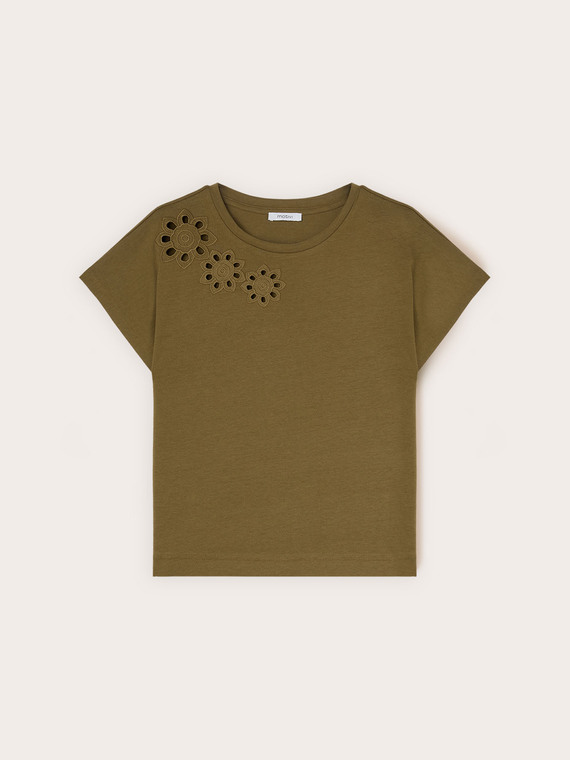 T-shirt with floral embellishments