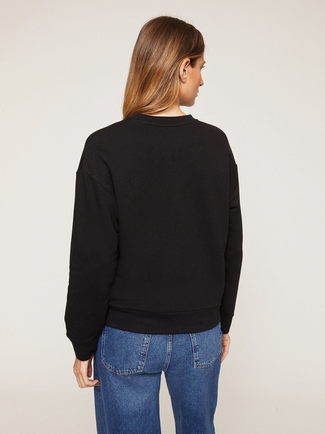 Hanorac cu broderie cu pietre decorative image number 1