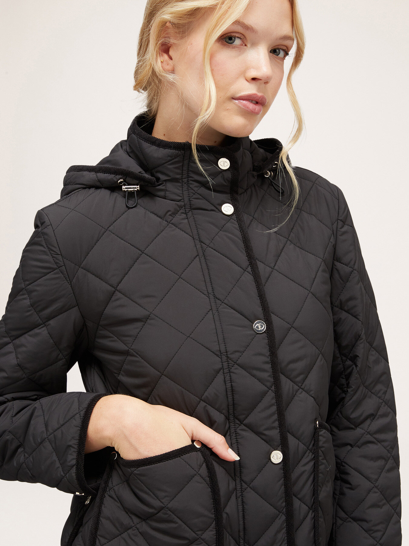 Padded jacket with hood image number 2