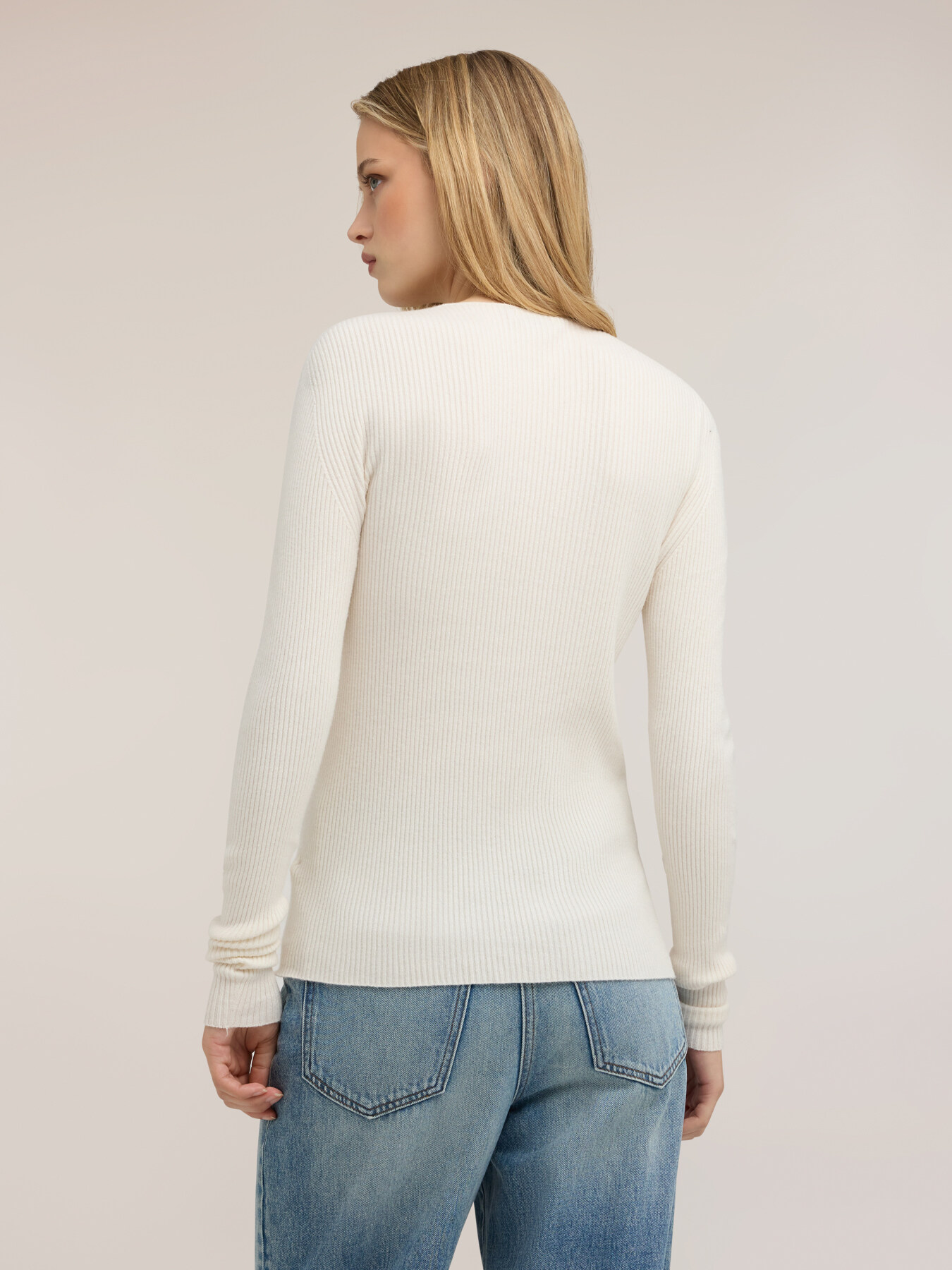 Ribbed knit in viscose blend image number 1