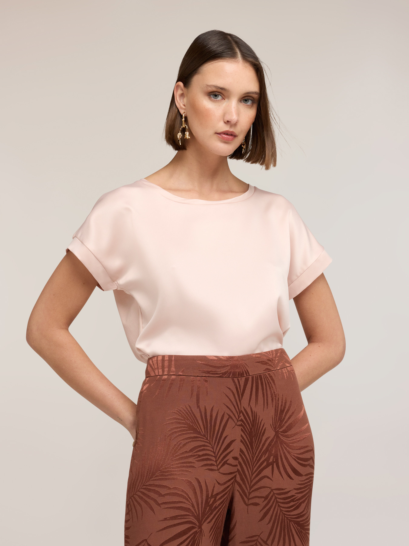 Two-tone cotton blend T-shirt image number 2