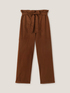 Pantalones modelo corte zanahoria con cinturón image number 3