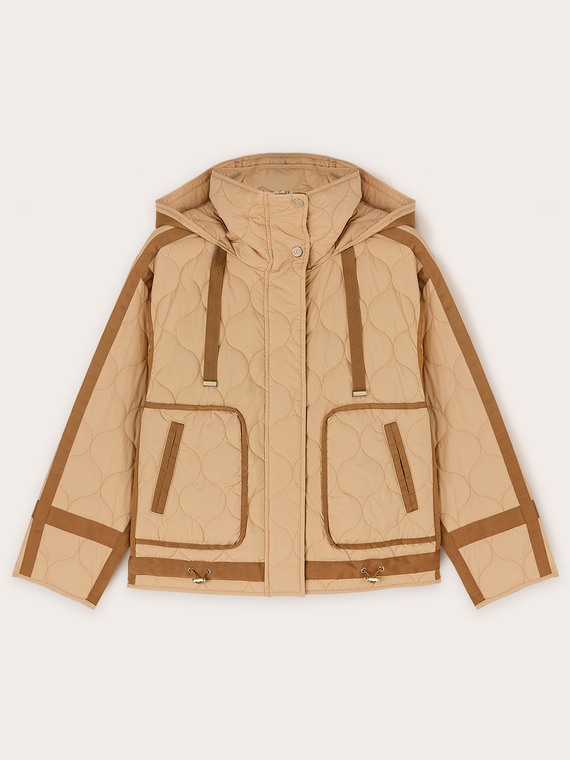 Veste matelassée avec bordures en gros-grain