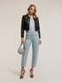 Jeans regular boyfit con laminatura image number 0