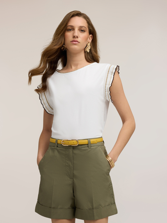 T-shirt with ruffle sleeves