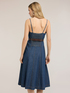 Midi-Kleid aus Denim mit Herzausschnitt image number 1