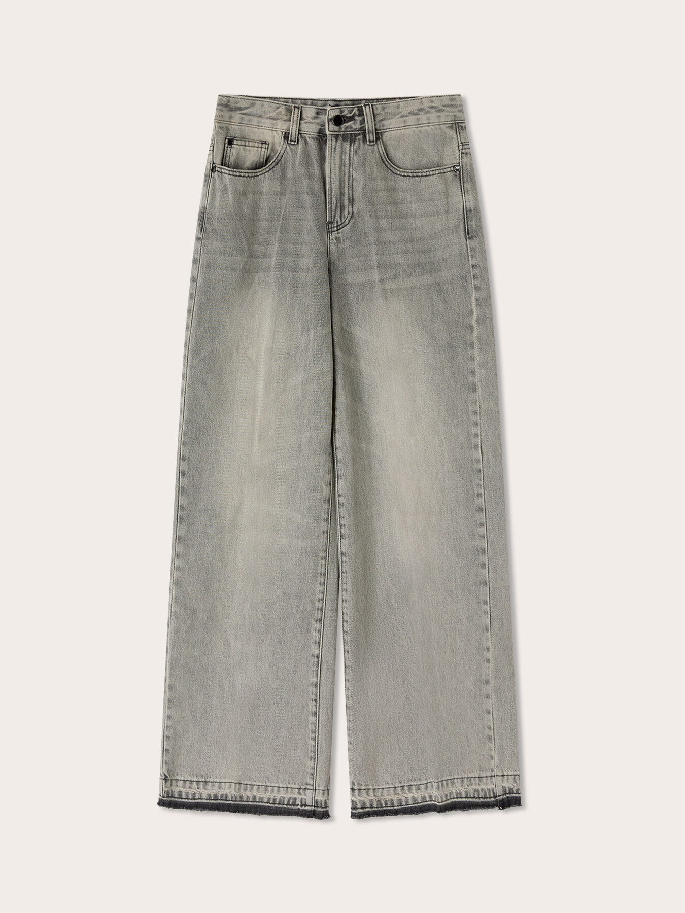Flared jeans with frayed hem image number 4