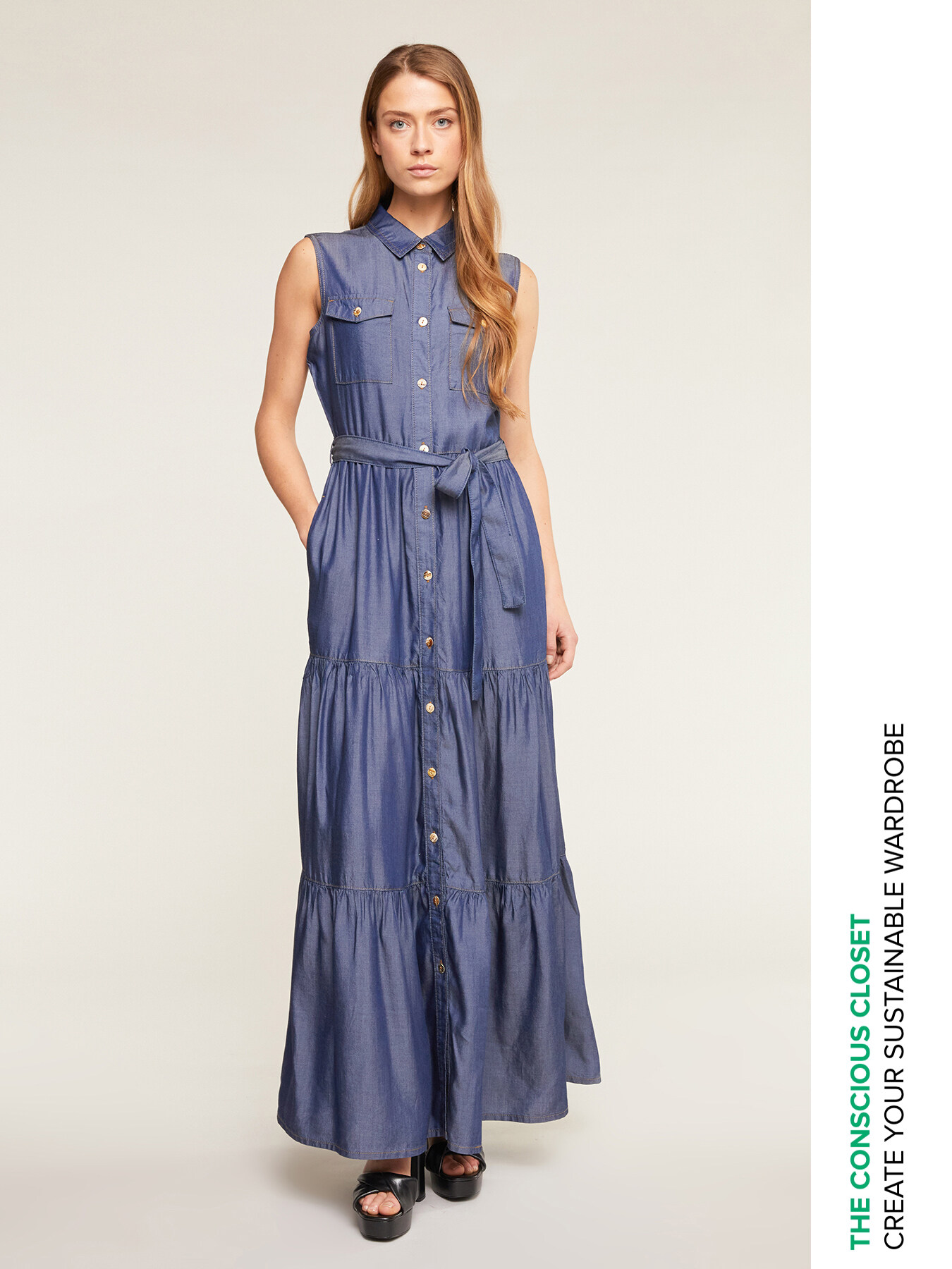 Langes Kleid mit Volants aus Tencel image number 0