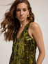 Vestito in paillettes disegno geometrico image number 2