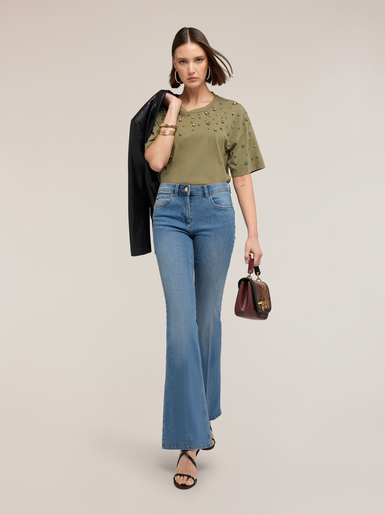 Light blue flare jeans image number 2