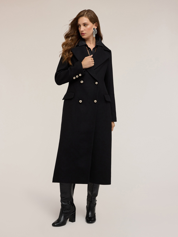Double-breasted coat in wool blend cloth