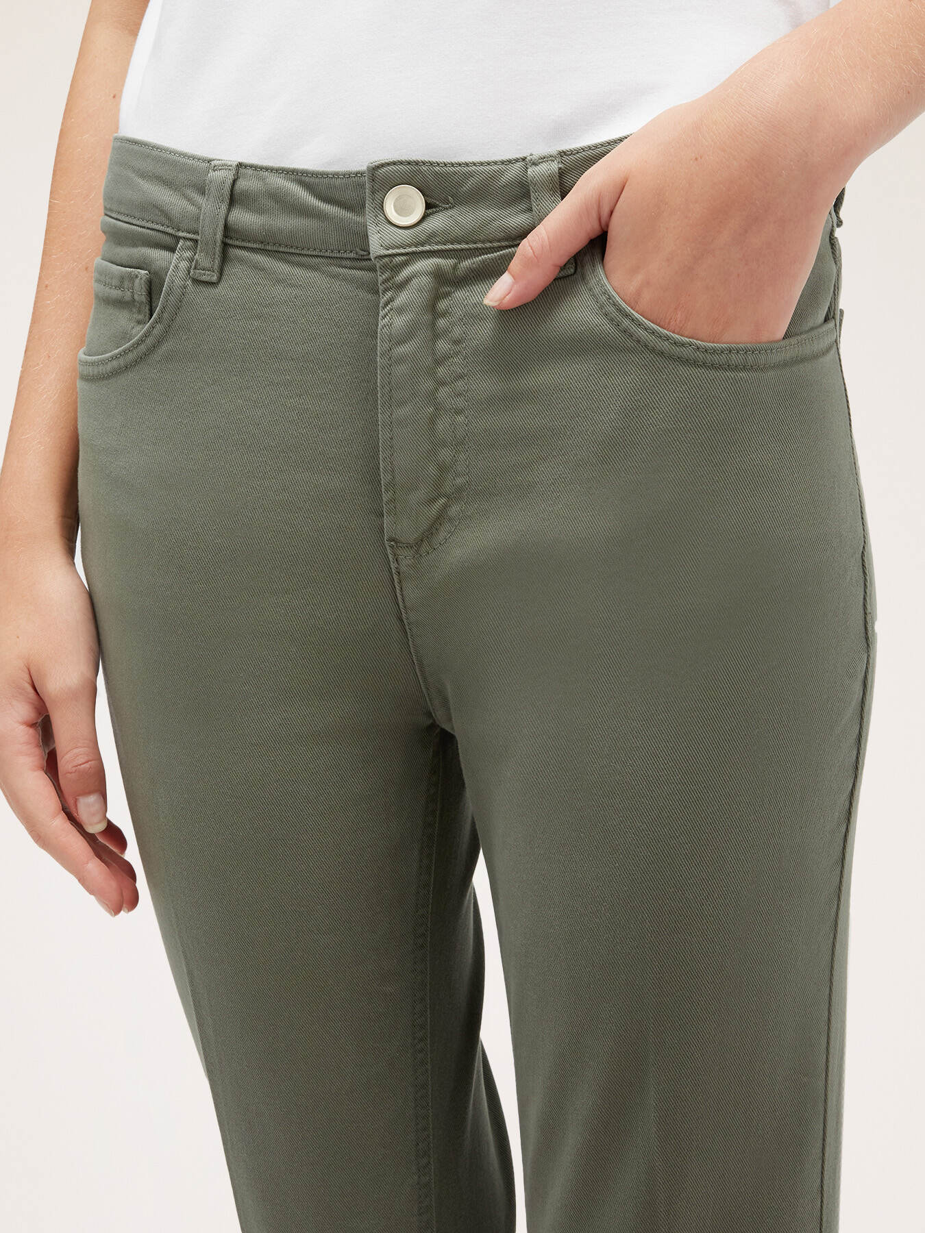 Five-pocket drill trousers image number 2