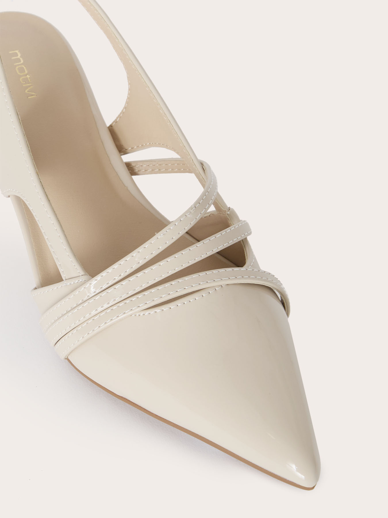 Escarpins slingback avec brides et talon kitten image number 3