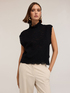 Gestrickter Pullover mit hohem Kragen image number 0