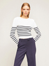 Streifenpullover mit Knopf-Detail image number 0