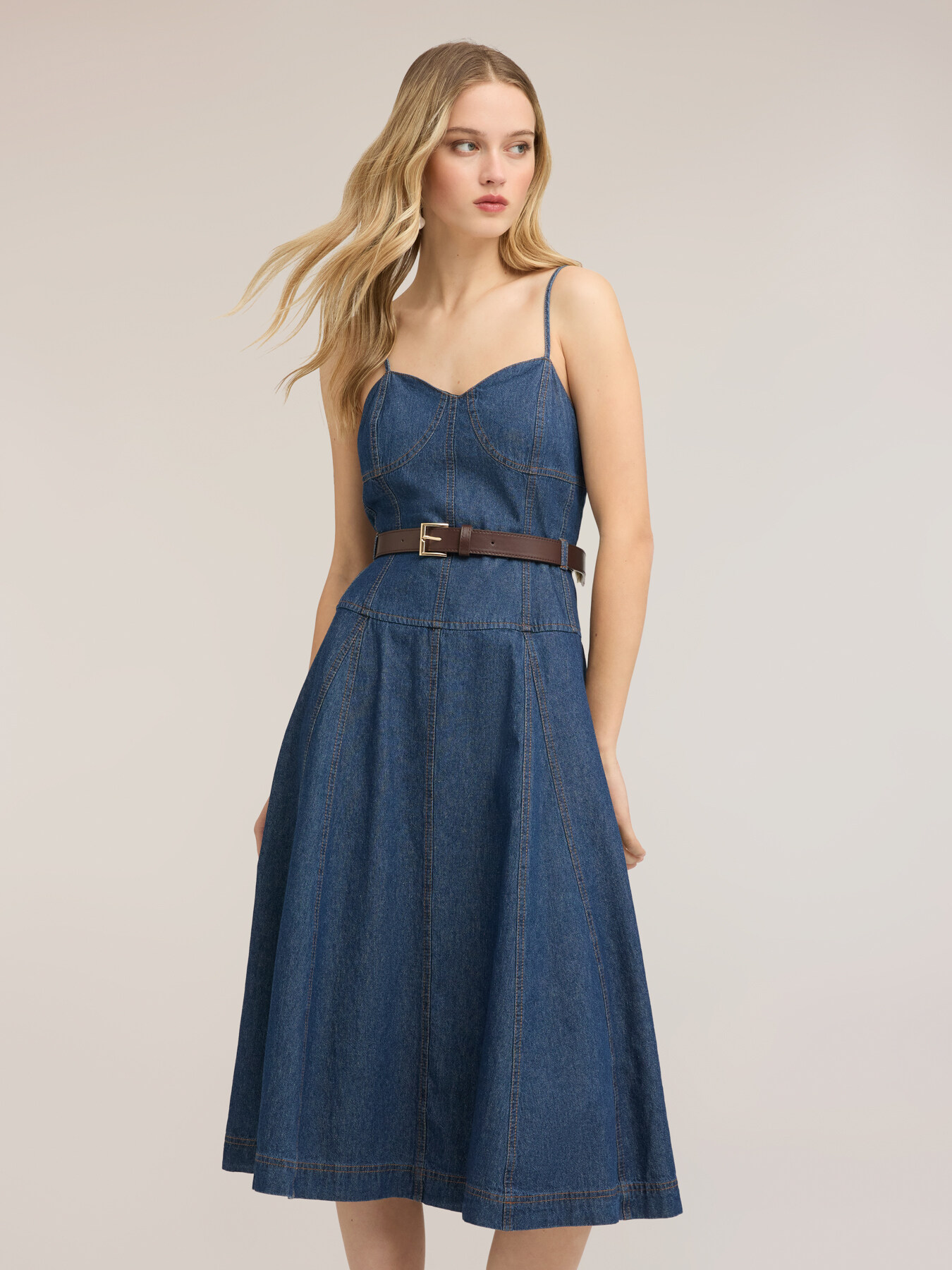 sweetheart neckline denim dress Sweetheart Neck Denim Dress by Oscar de la Renta at THE MILE