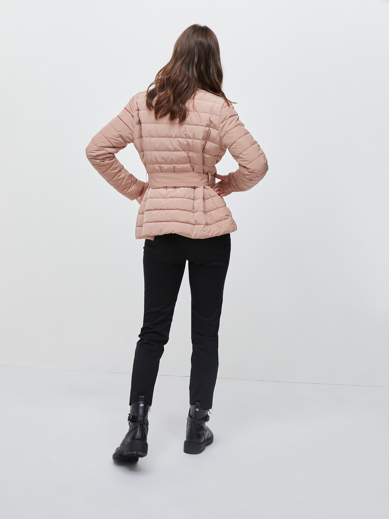 Piumino light weight con nastro in vita image number 2