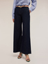 Jeans mit weitem Bein mit Blue Rinse-Waschung image number 2