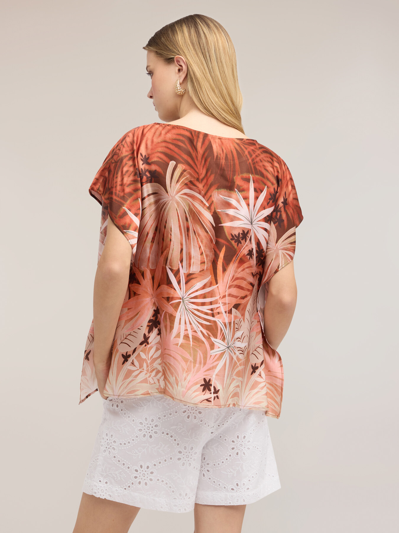 Kimono blouse in printed satin image number 1