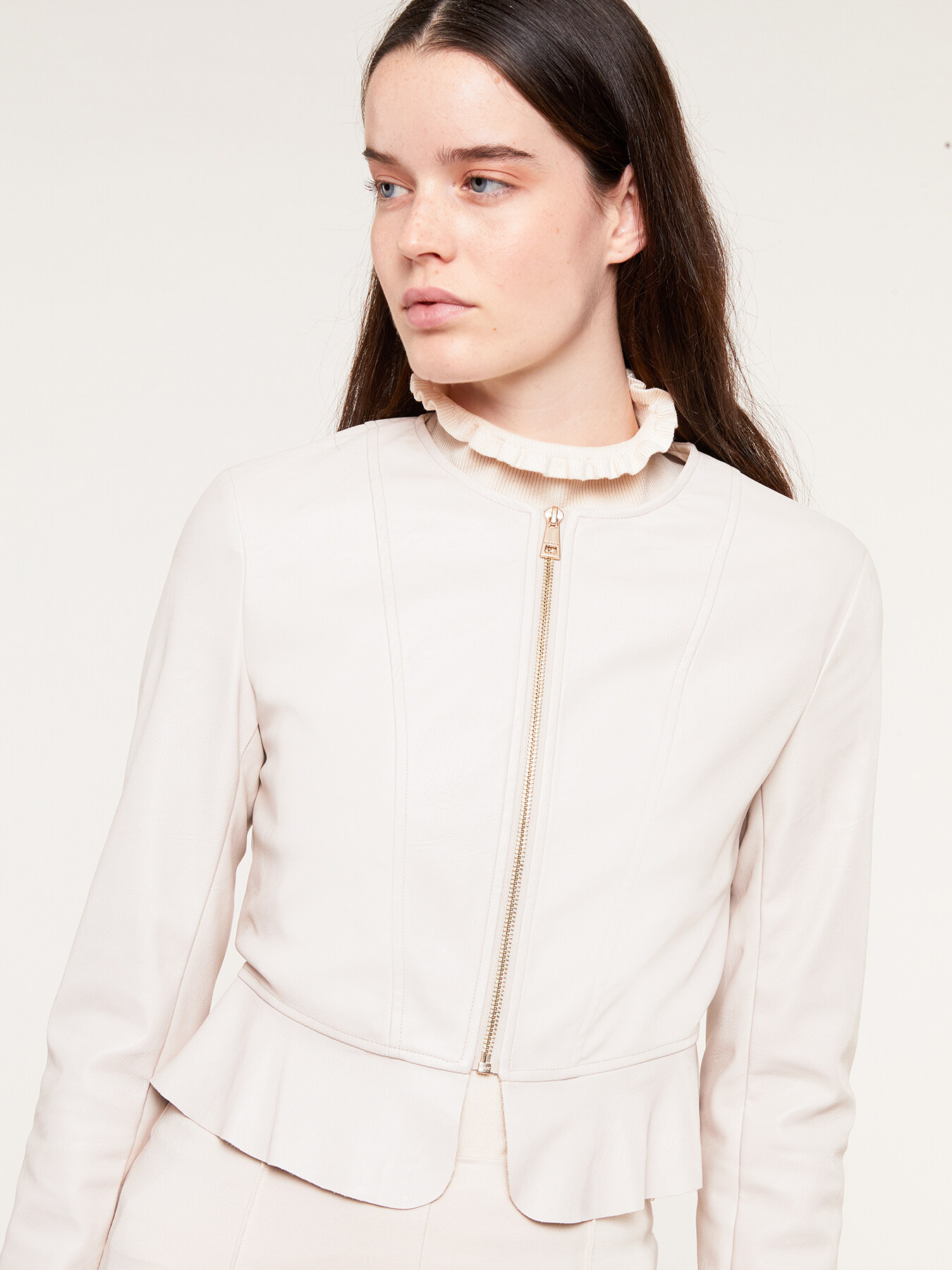 Giubbotto motivo peplo in similpelle image number 2