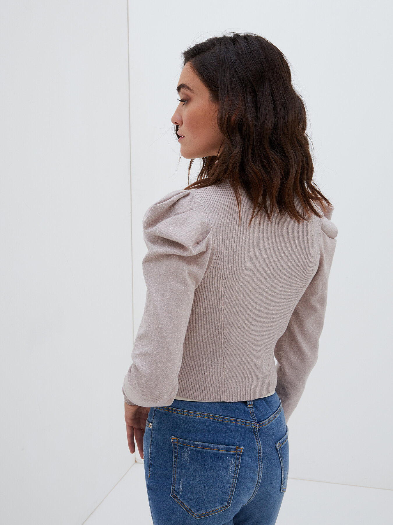 Cardigan con maniche a sbuffo image number 2