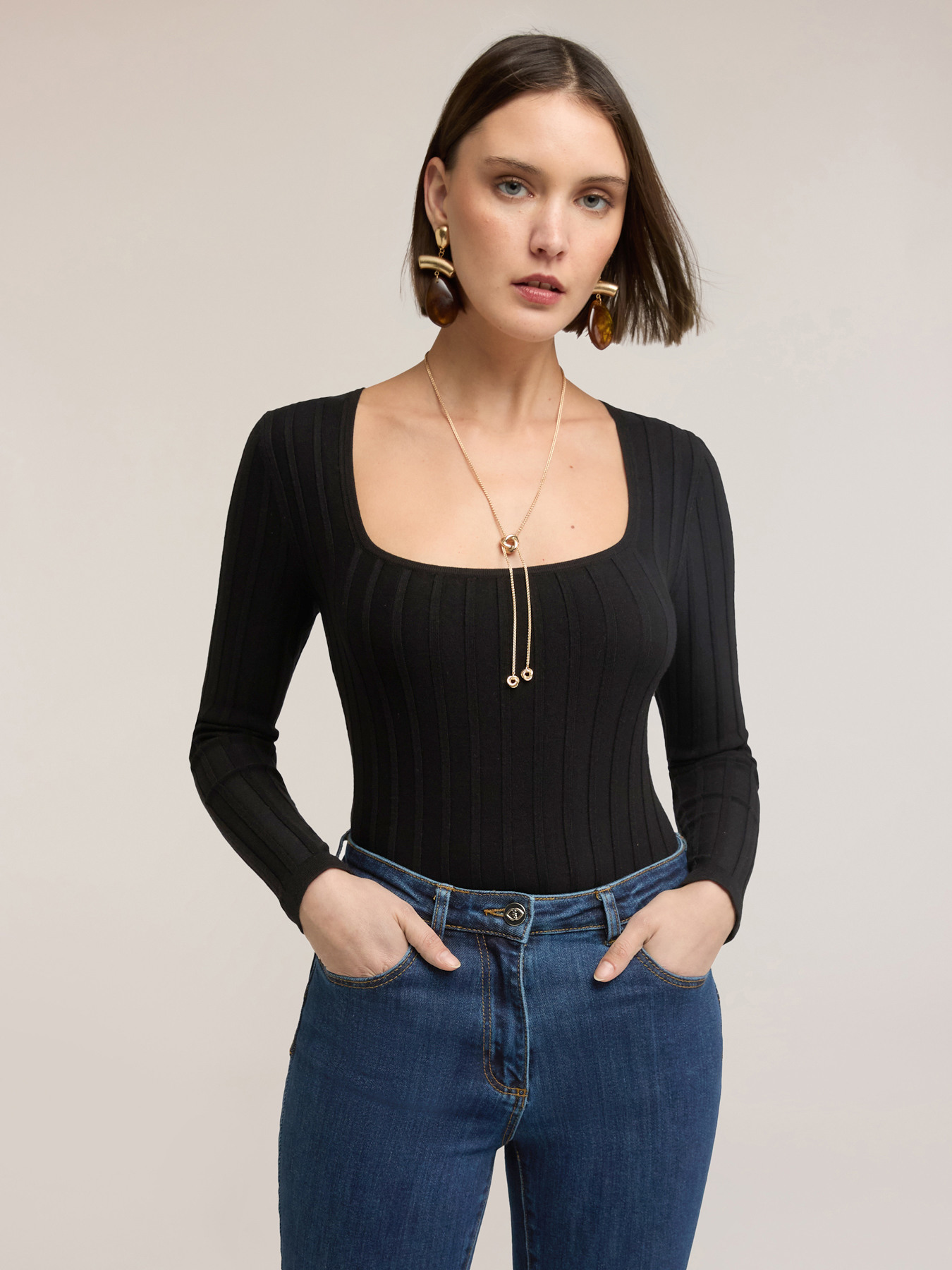 Ribbed knit top with square neckline image number 0