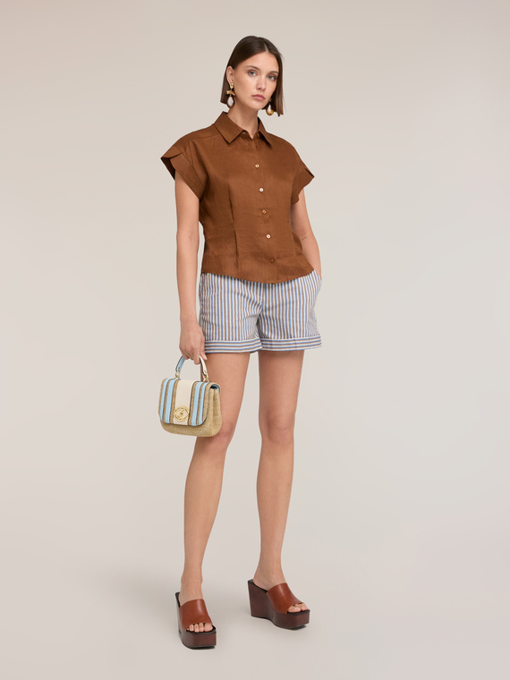 Linen shirt with pleats