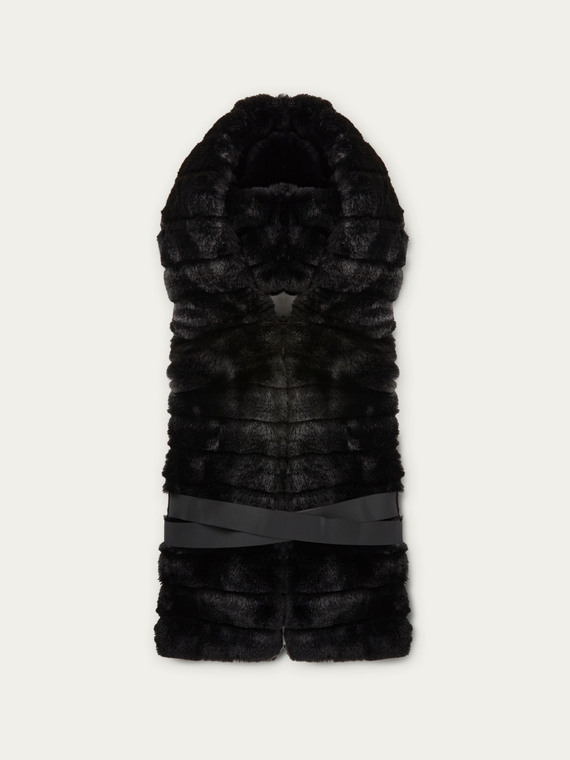 Collar with faux fur hood