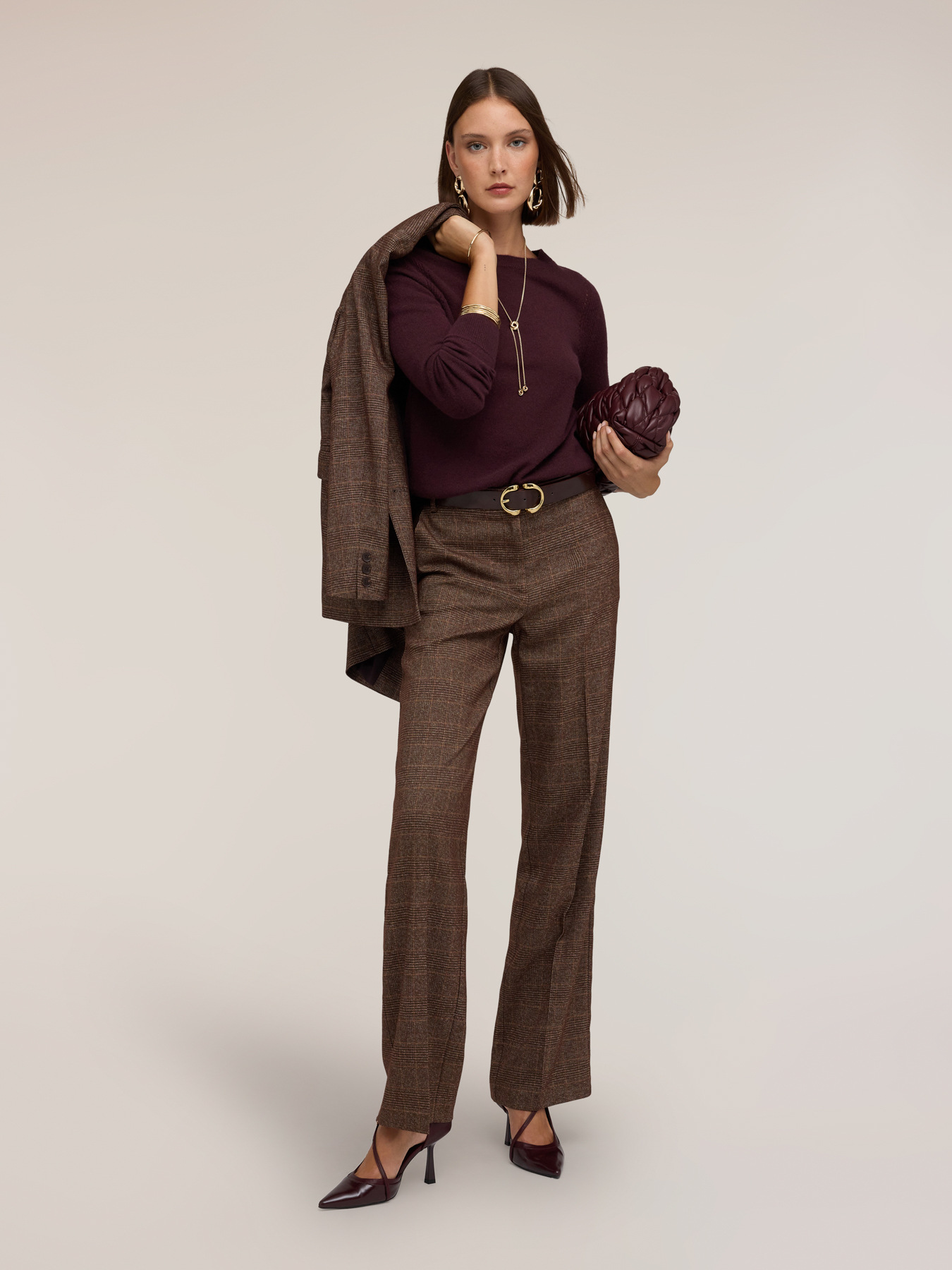 Heavy cashmere crew neck sweater image number 2