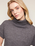 Pullover mit hohem Kragen image number 3