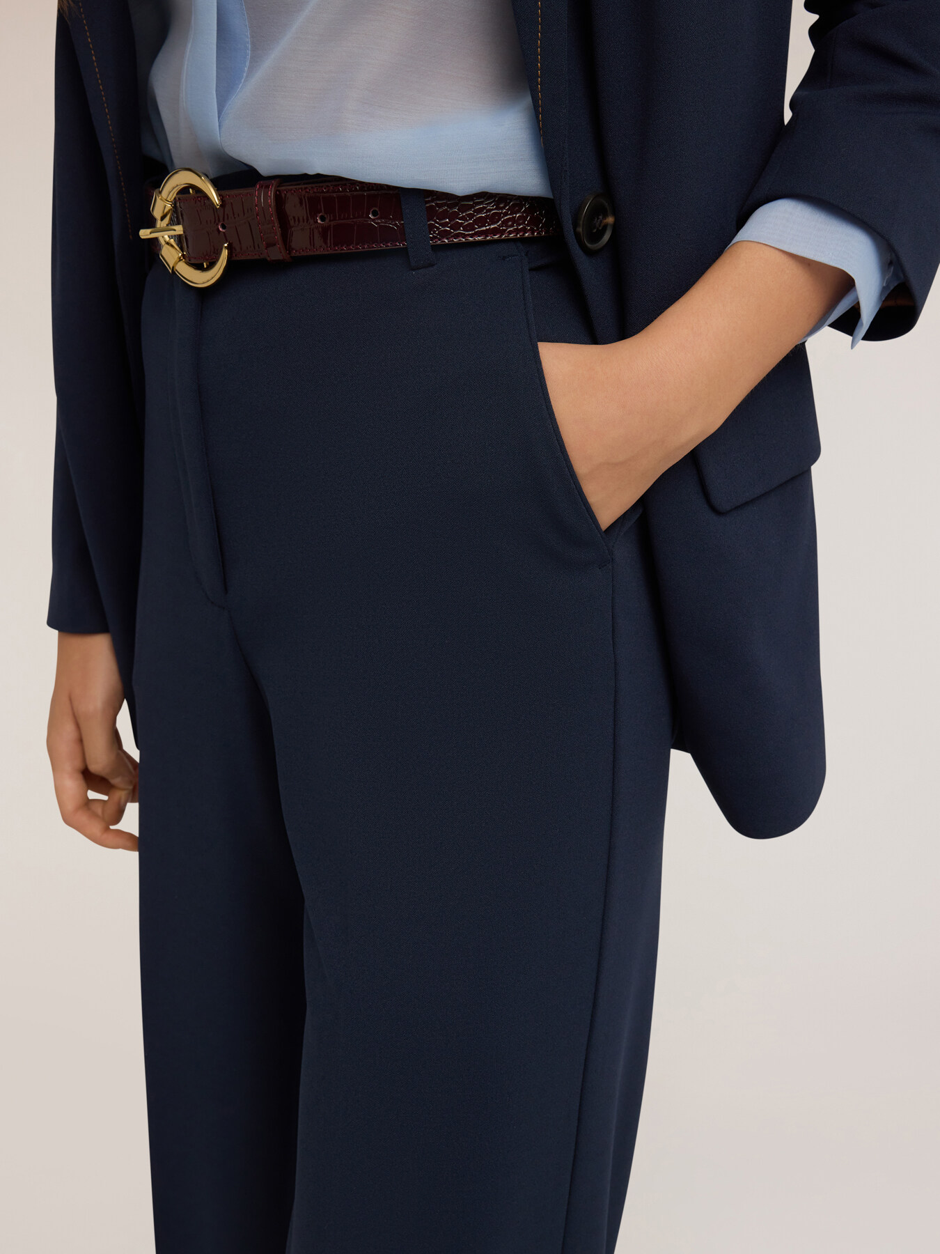 Hose mit Steppnähten image number 2