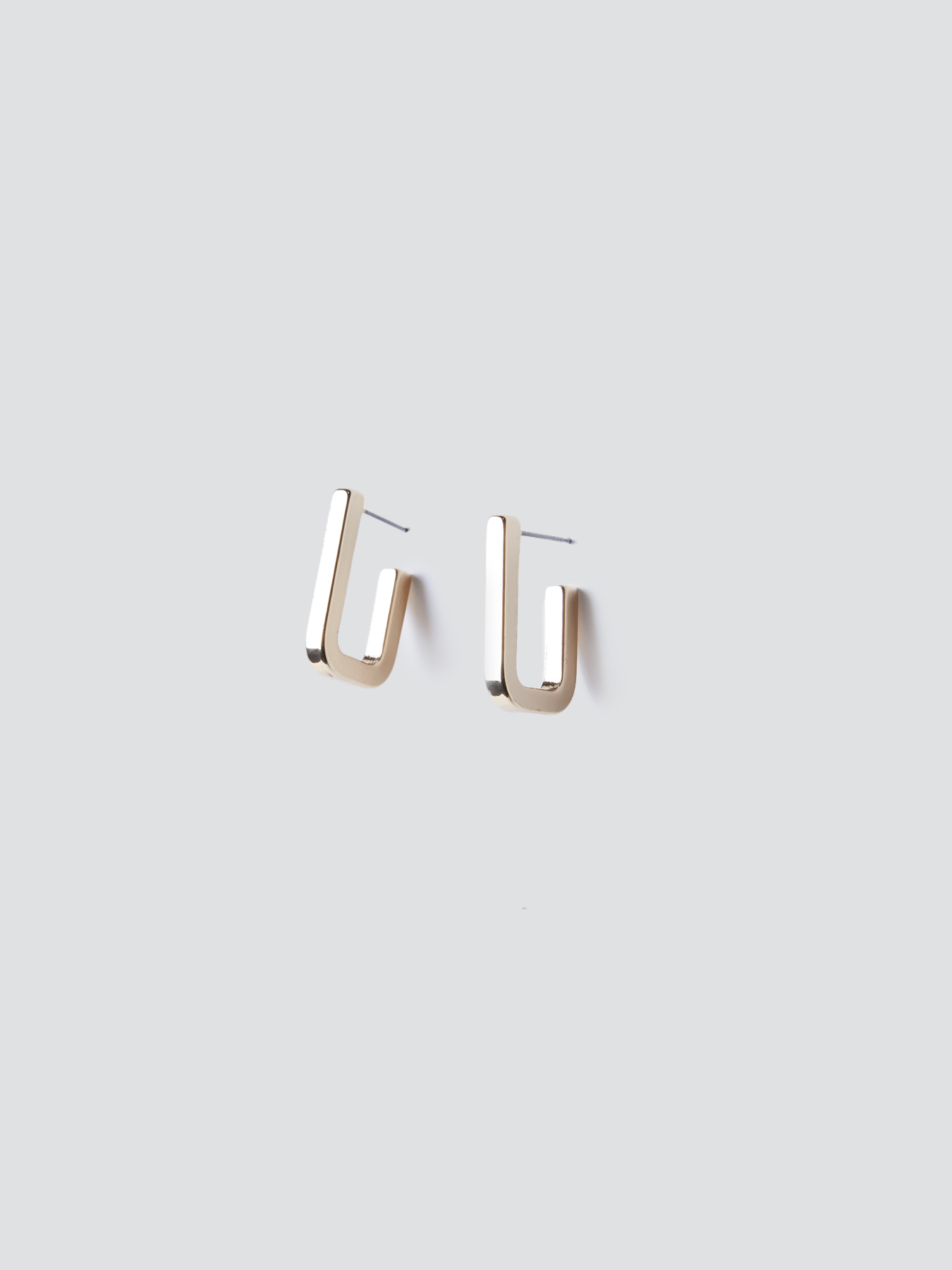 Square earrings image number 0