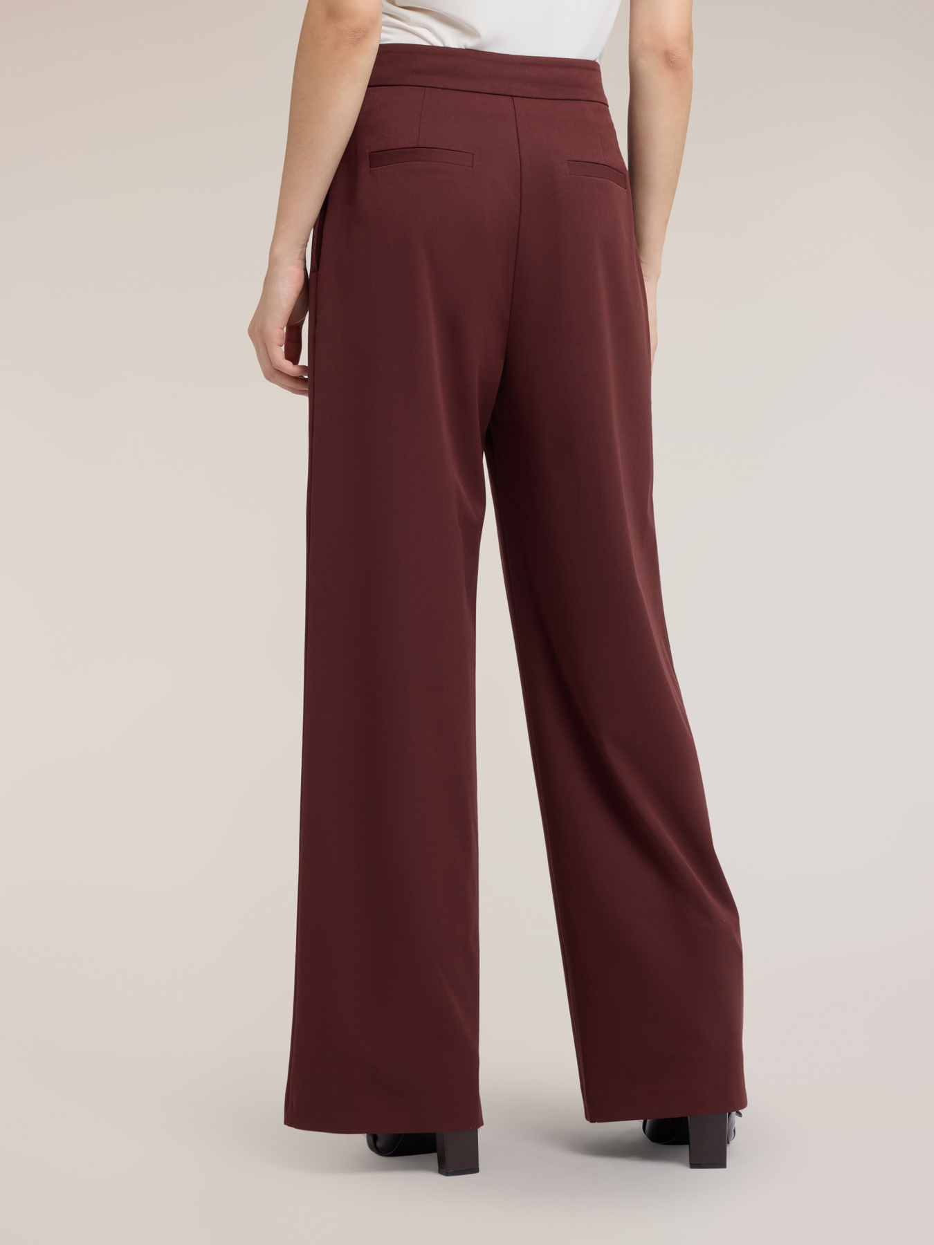 Flowing palazzo pants with double buckle image number 1
