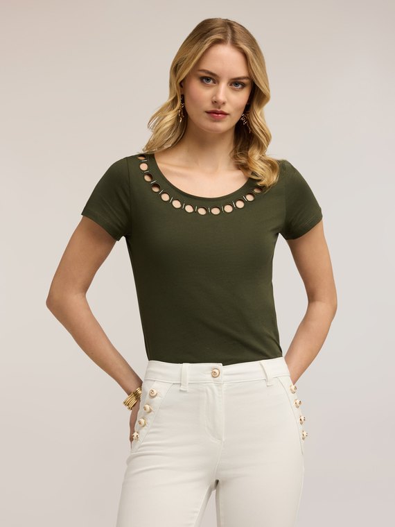 T-shirt con motivi cut-out
