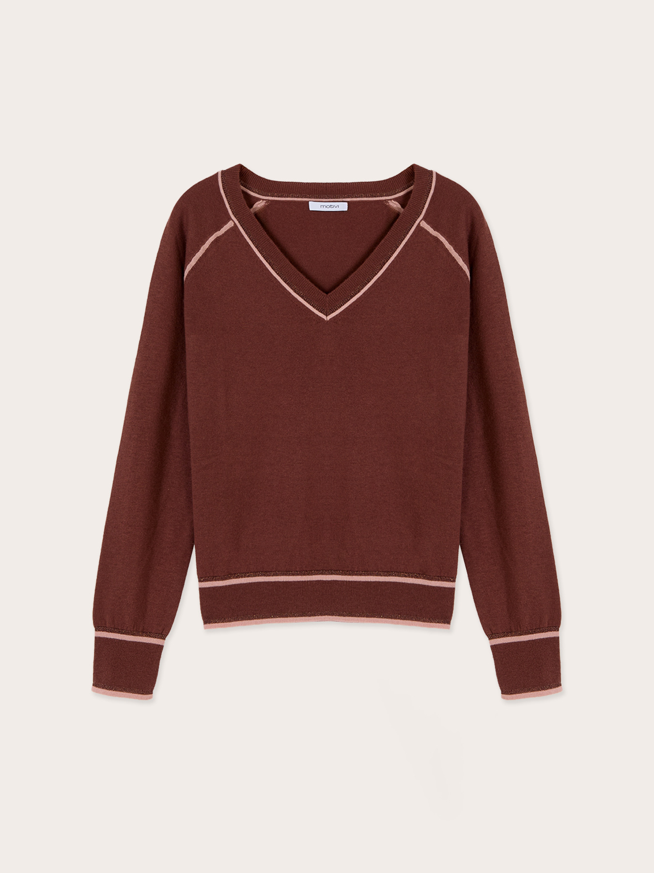 V-neck sweater in wool and silk blend image number 4