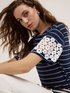 T-shirt with crochet effect sleeves image number 3