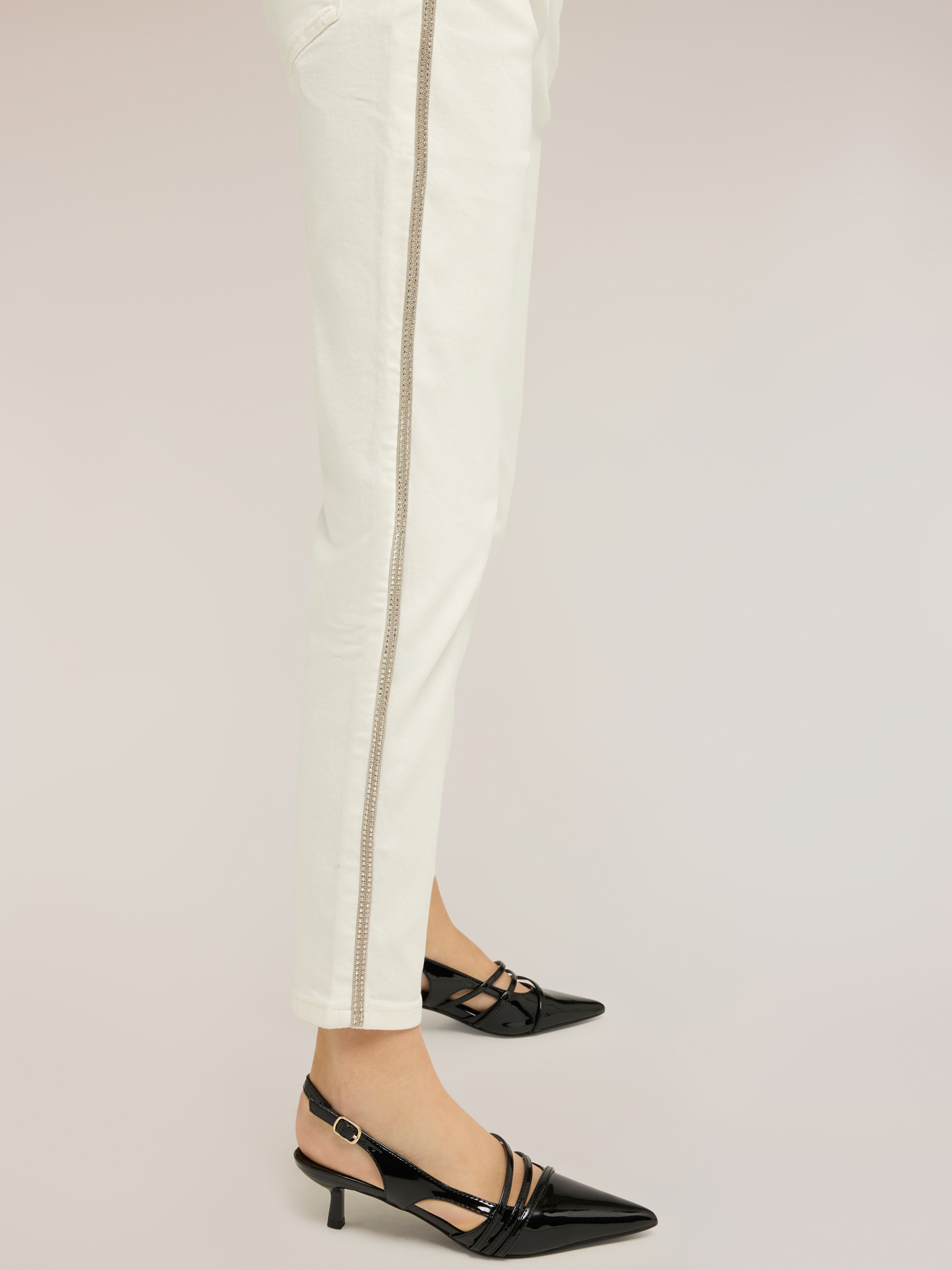 Pantalon regular en drill avec bande bijou image number 3
