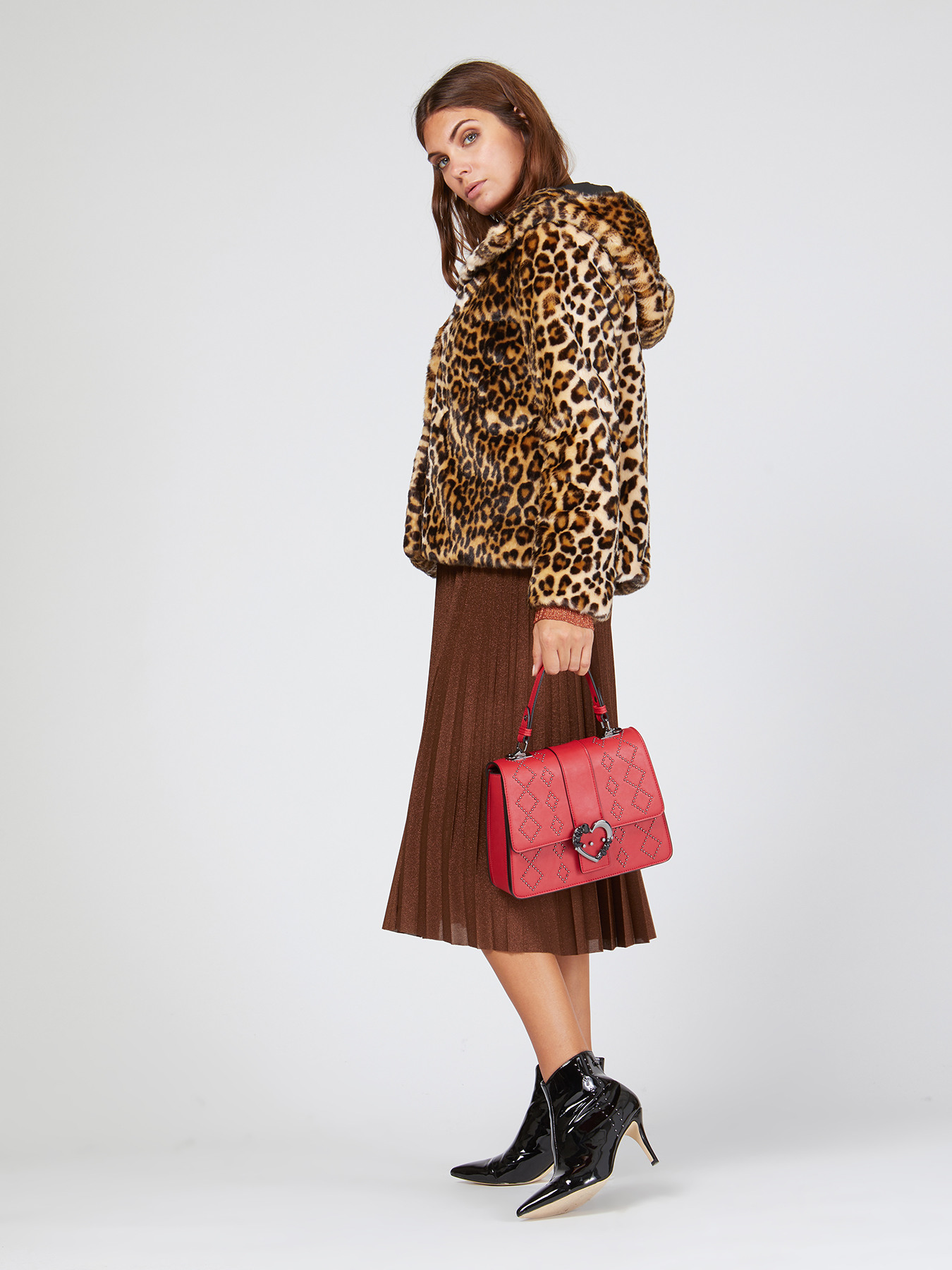 Borsa con borchie e fibbia gioiello image number 0