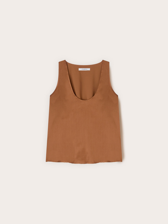Top aus Satin mit breiten Schultern
