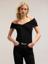 T-shirt off-shoulder image number 2