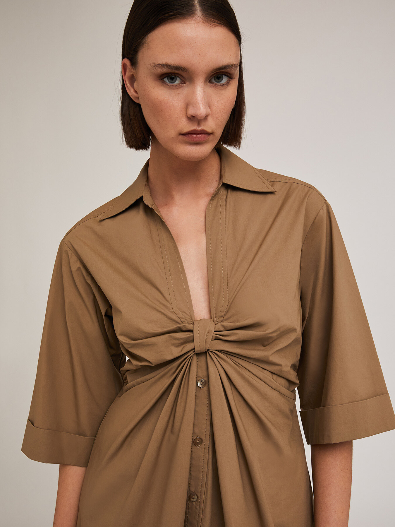 Vestido camisero con nudo image number 3
