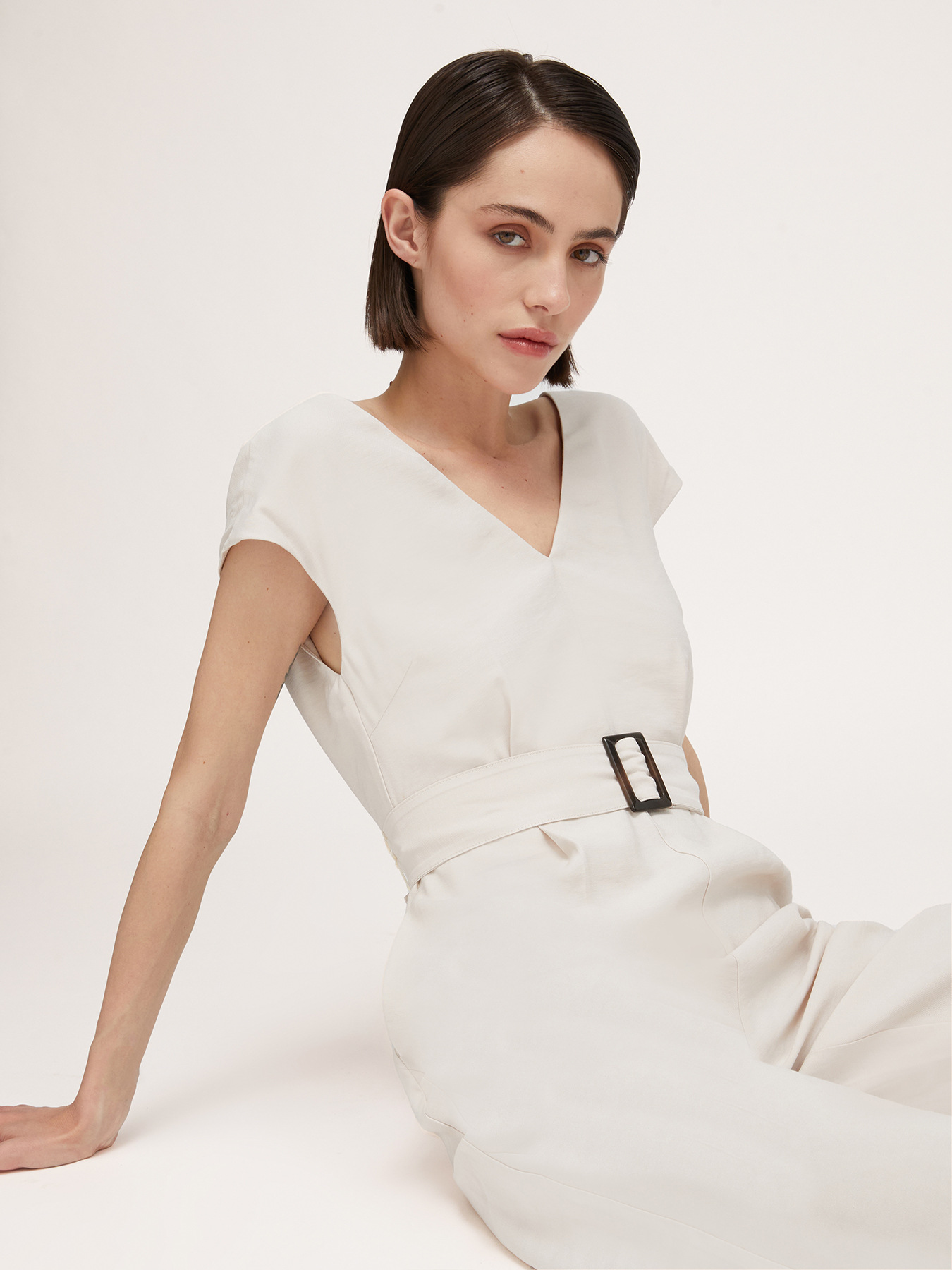 Tuta lunga fluida con cintura image number 4