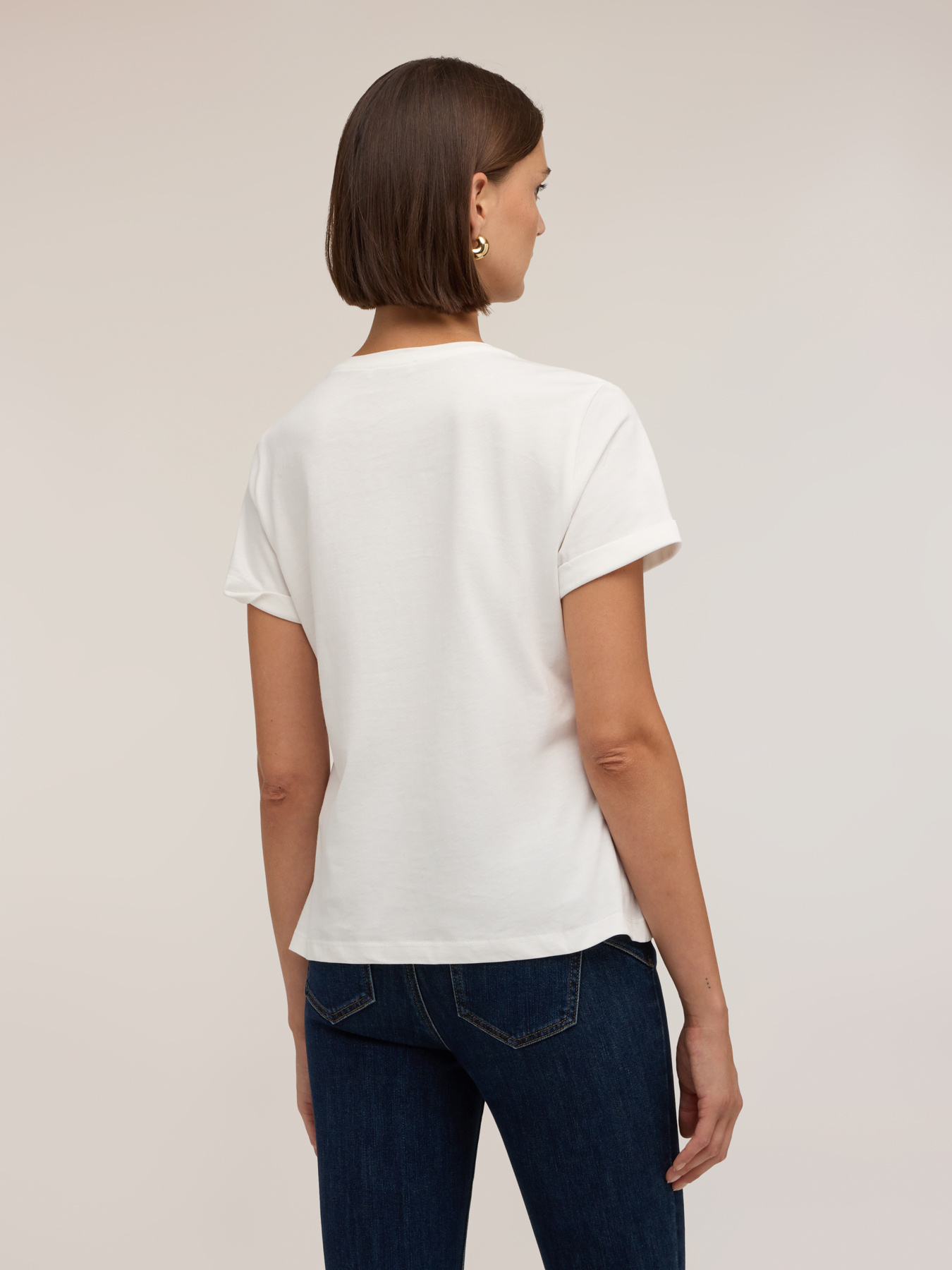 T-shirt con scritta e cuore in strass image number 1