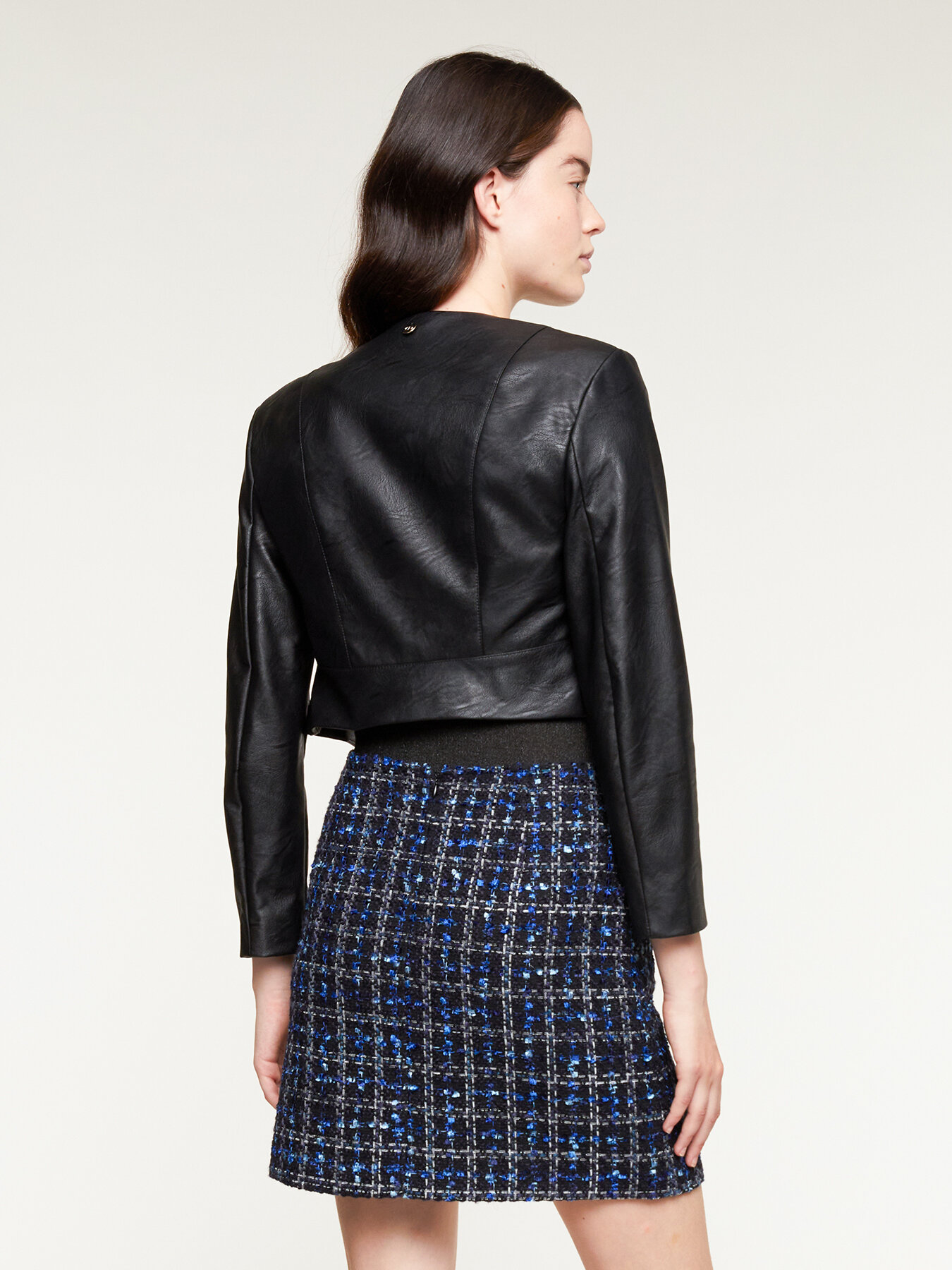 Giubbotto corto fit slim in similpelle image number 1