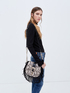 Borsa a tracolla con frange stampa pitone image number 3