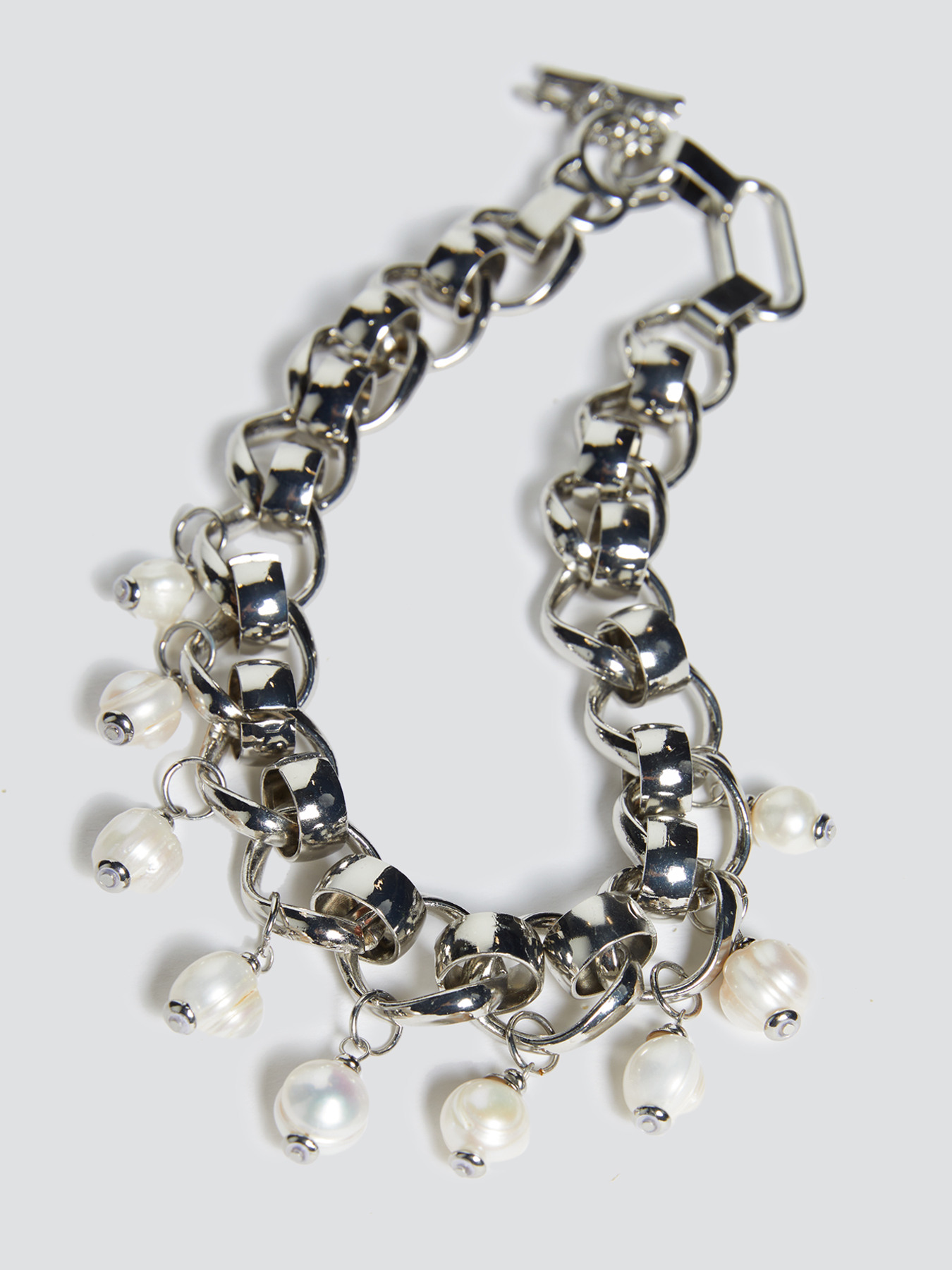 Kurze Halskette mit Perlenanhängern image number 0