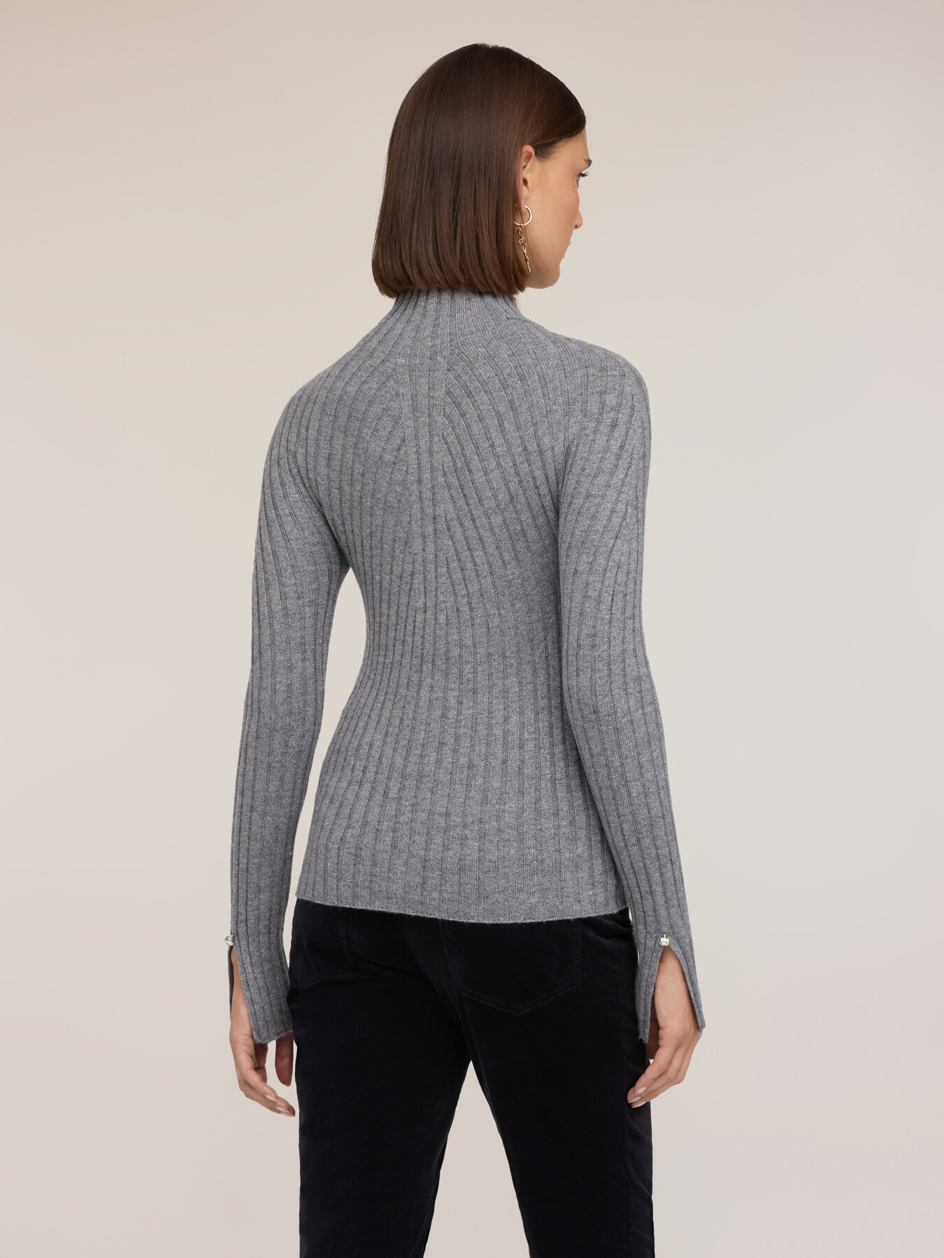 Gerippter Rollkragenpullover aus Wollmischung image number 1