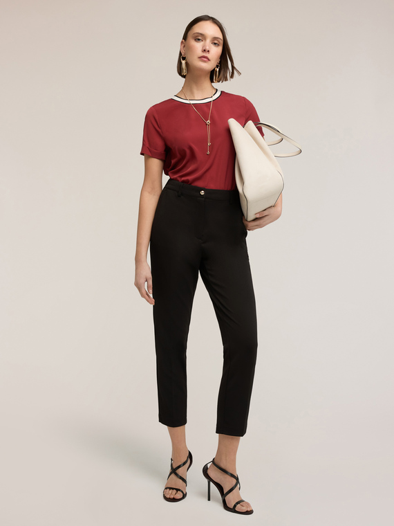 Pantalon chino en jersey cr&ecirc;pe