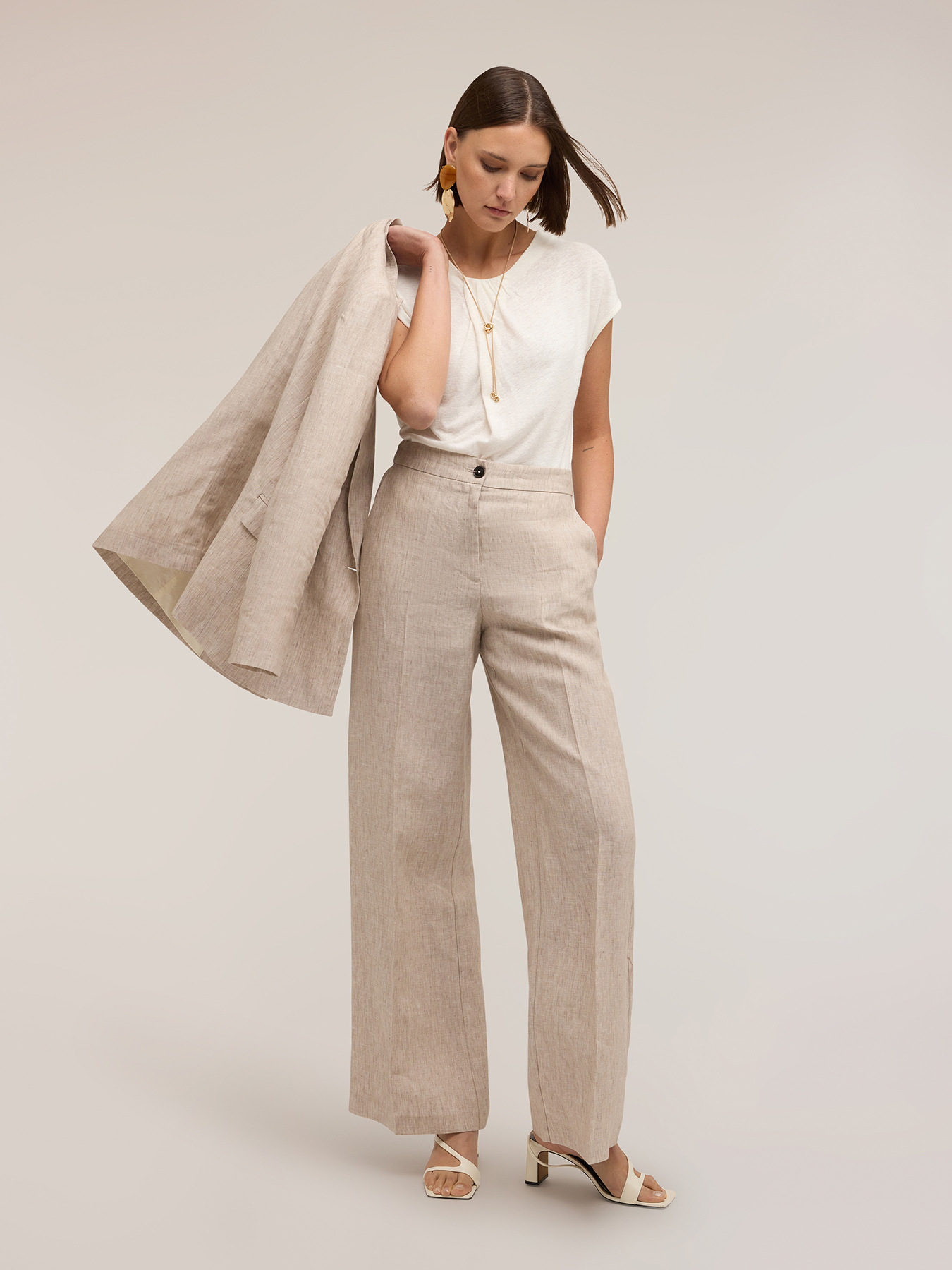 Mixed linen T-shirt with draping image number 2