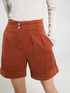 Pantalones cortos con pinzas de terciopelo image number 2